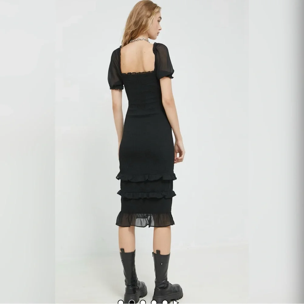 Abercrombie & Fitch Black Ruffle Dress 🖤